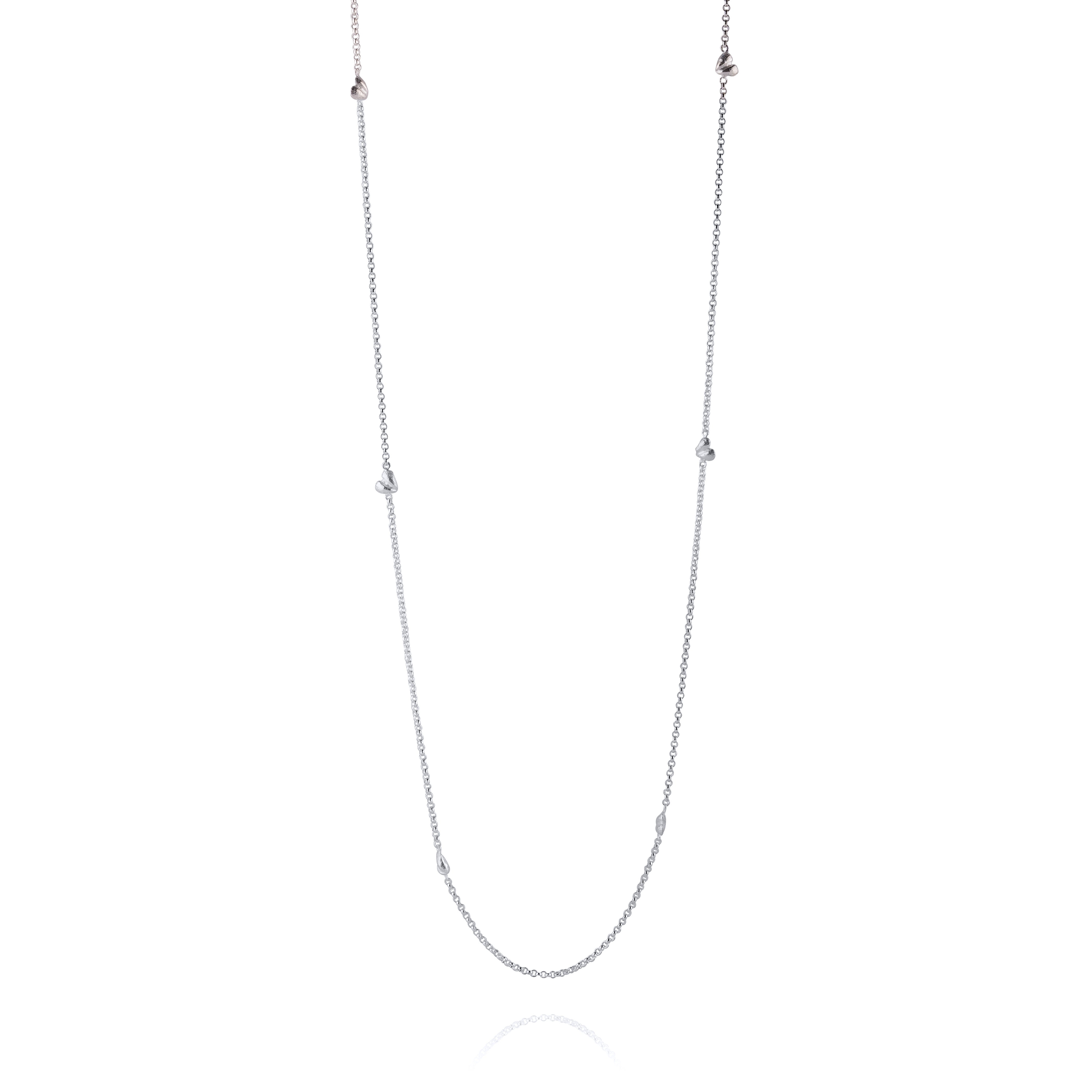 Heart of Gotland långt halsband i oxiderat silver