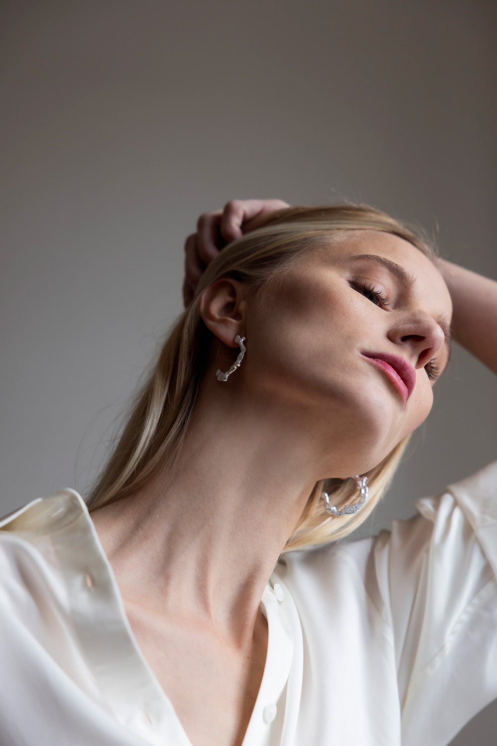 KARG – Ohrring „Hällmark“ in Silber