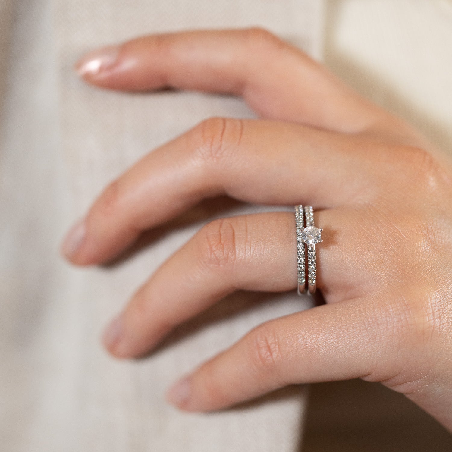 Vitviken – 19 x 0,015 ct – Memoire-Ring
