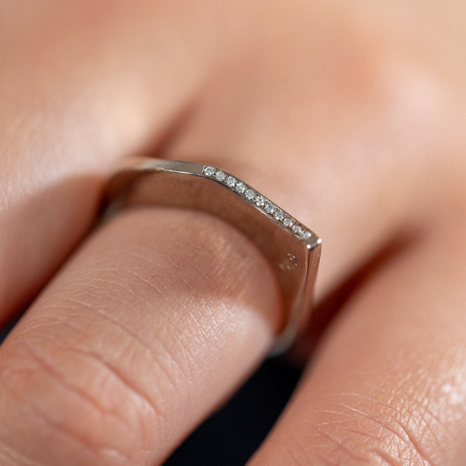 Meeresbrise-Ring - 11 Diamanten im Brillantschliff