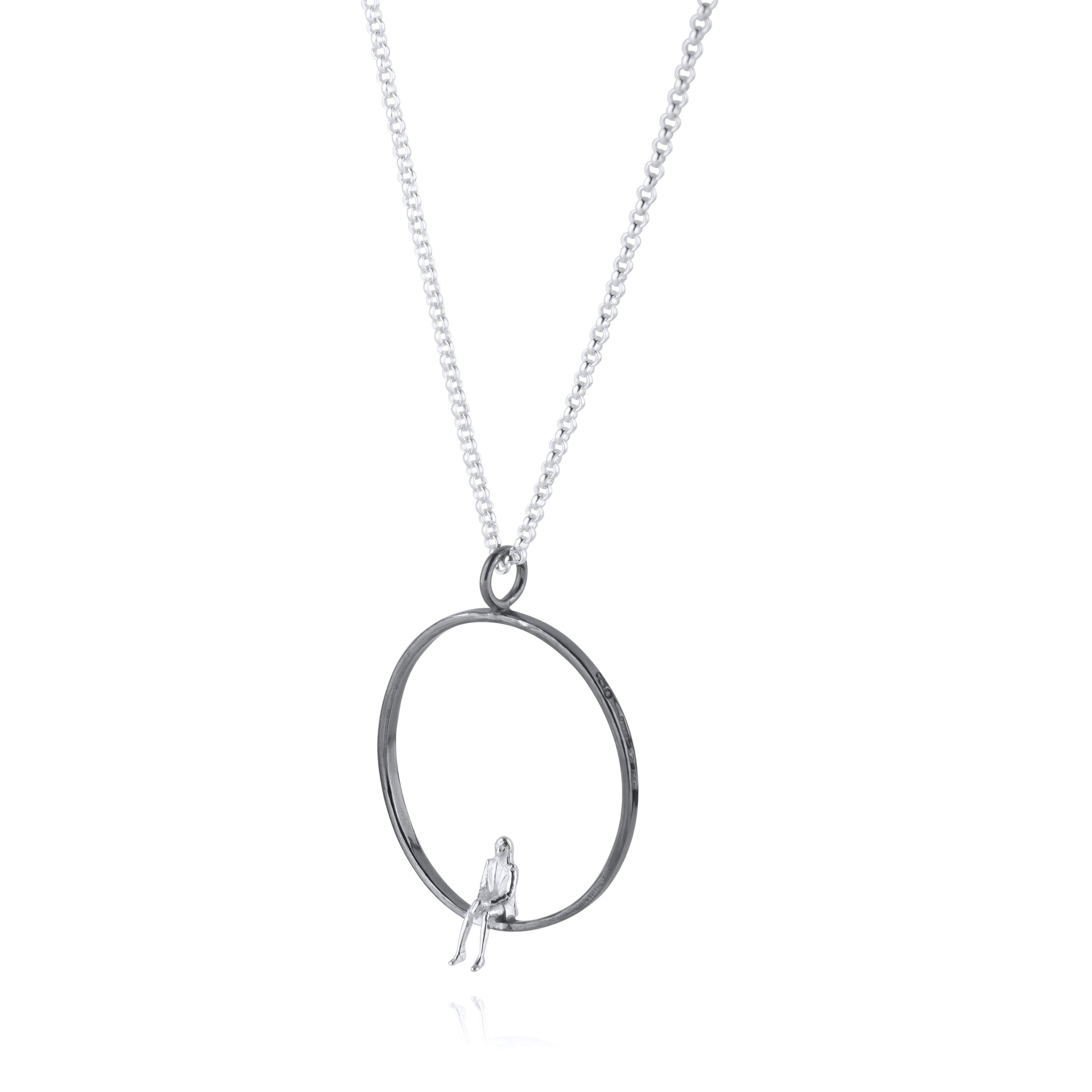 Egentid halsband med stor silverberlock