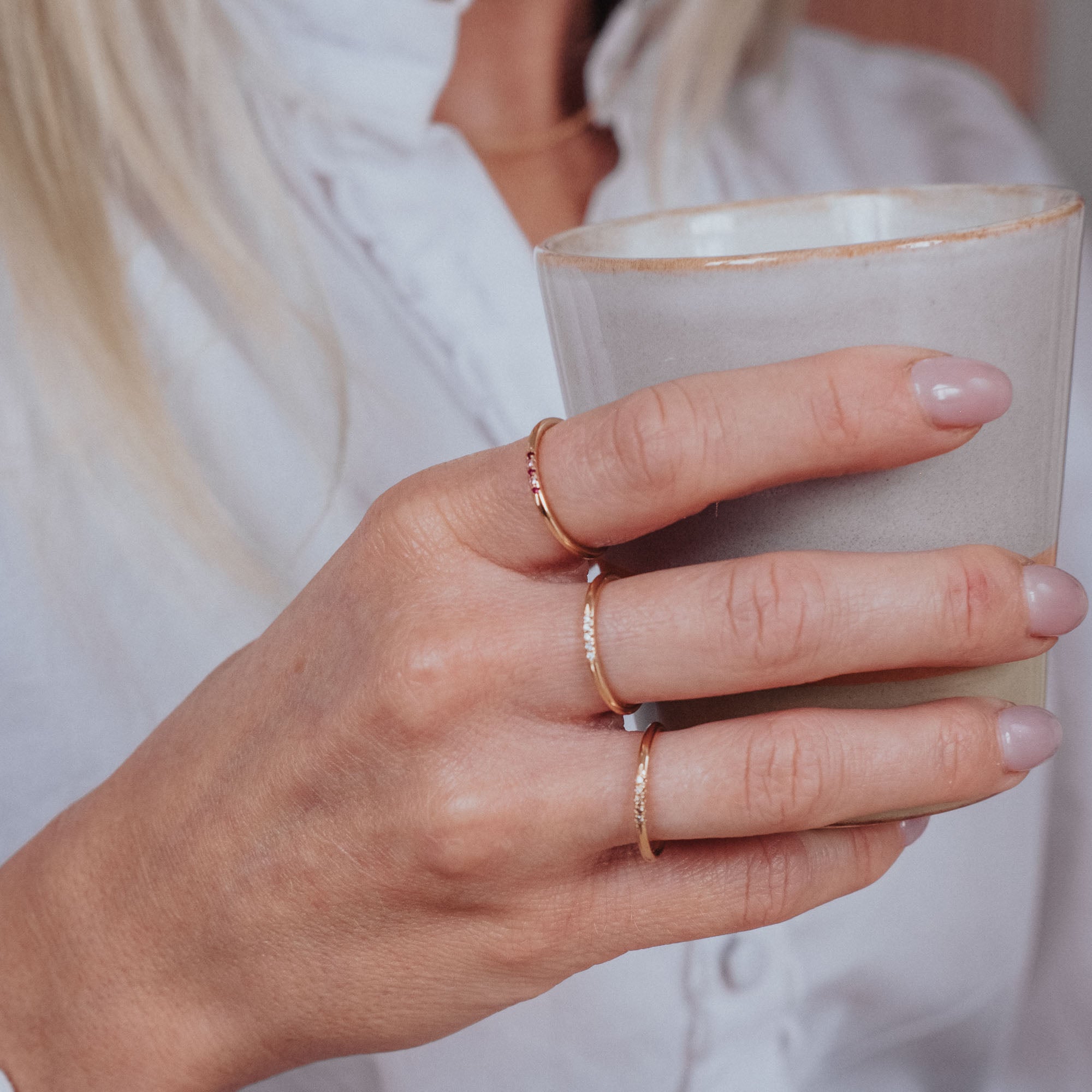 Leilu Ring - 18k guld med stenar