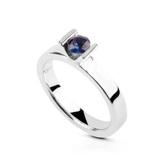 Axelsro - Ring (blauer Saphir 0,37ct)