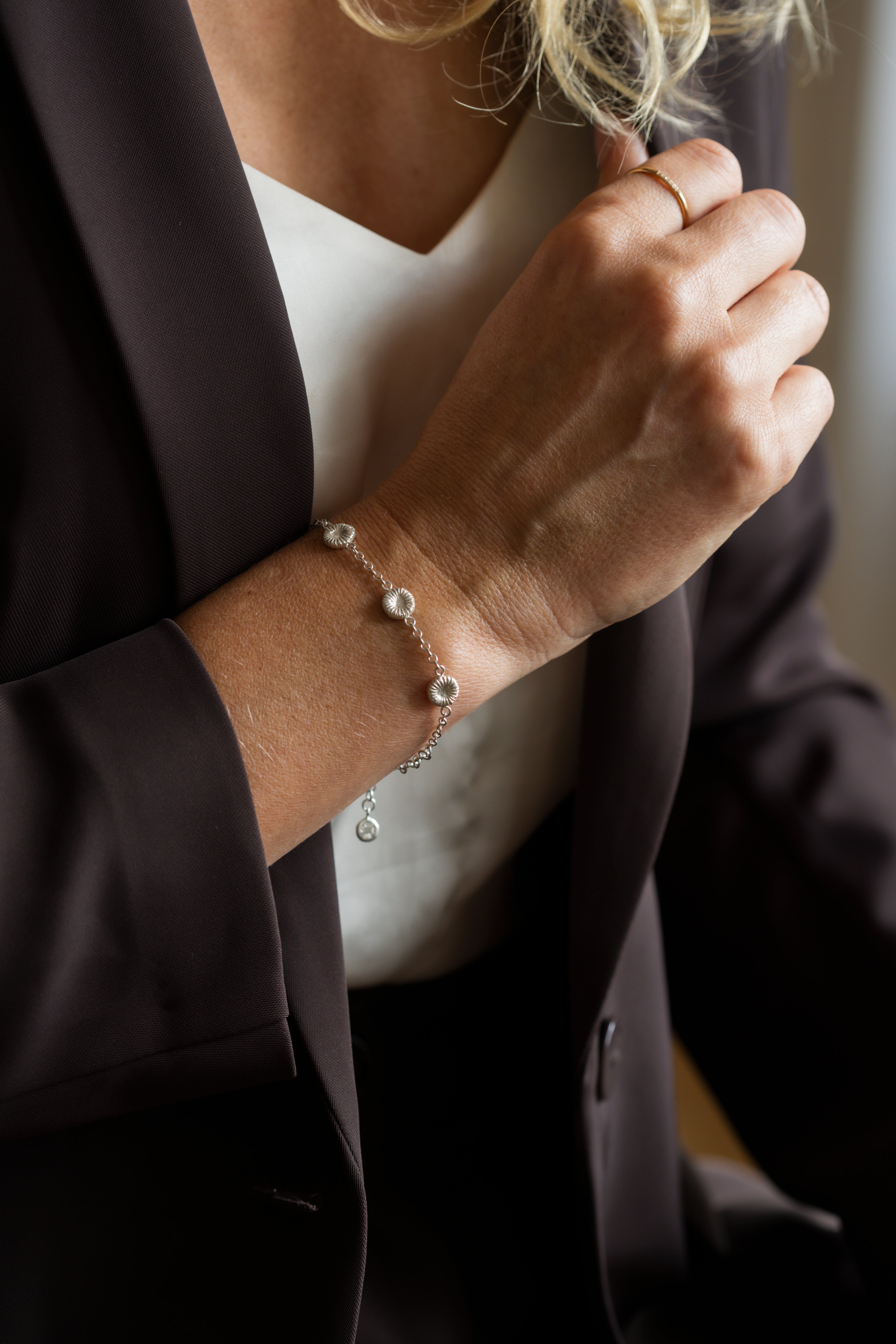 Knappkorall Multi-Armband